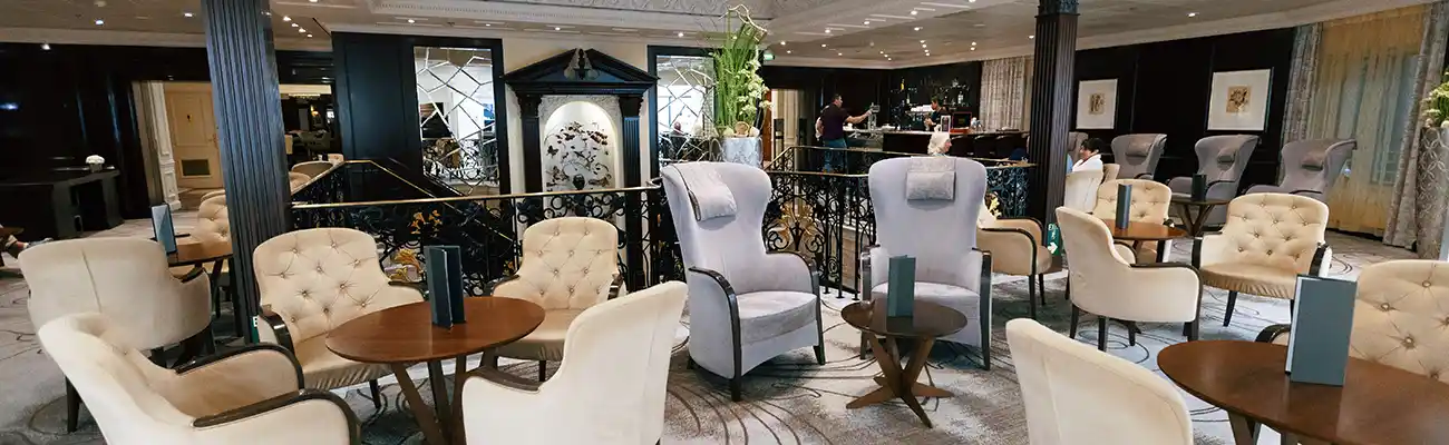 Mosaic Lounge