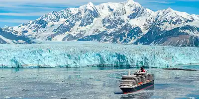 Cunard ship at Hubbard Glacier