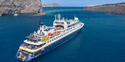 Lindblad ship
